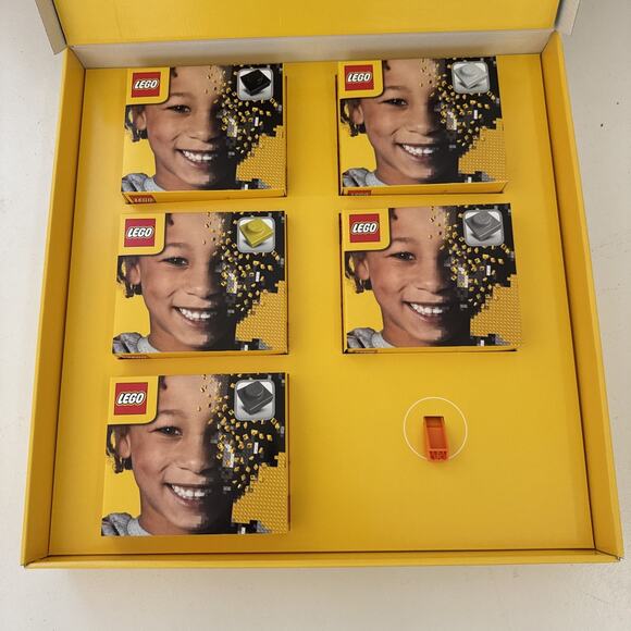 LEGO Personalized Mosaic Portrait 40179 Open UNUSED RETIRED Building Set 4,502pc - Picture 3 of 11